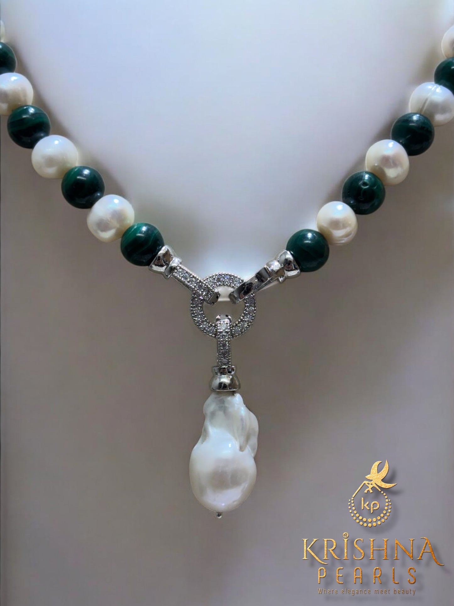 Beautiful Malachite & Pearls Necklace Set Detachable Locket Multi Wear