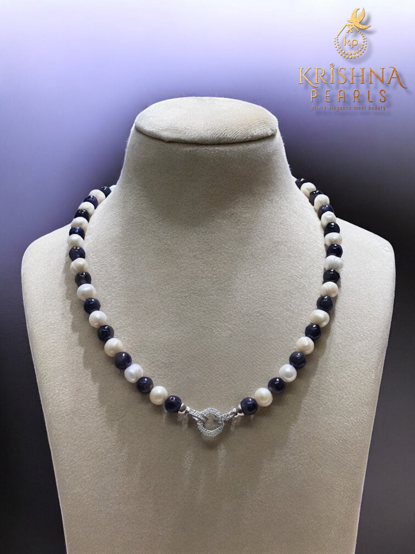 Beautiful Amethyst & Pearls Necklace Set Detachable Locket