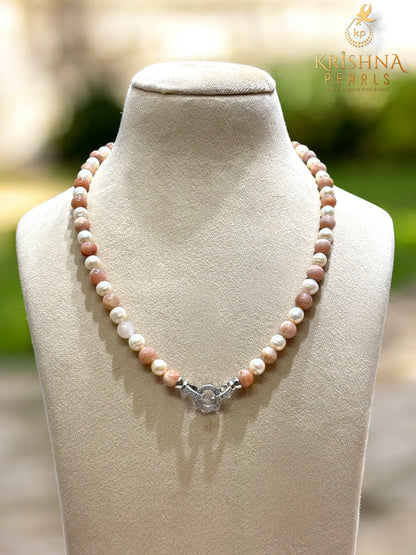 Adorable Peach MoonStone & Pearls Necklace Set
