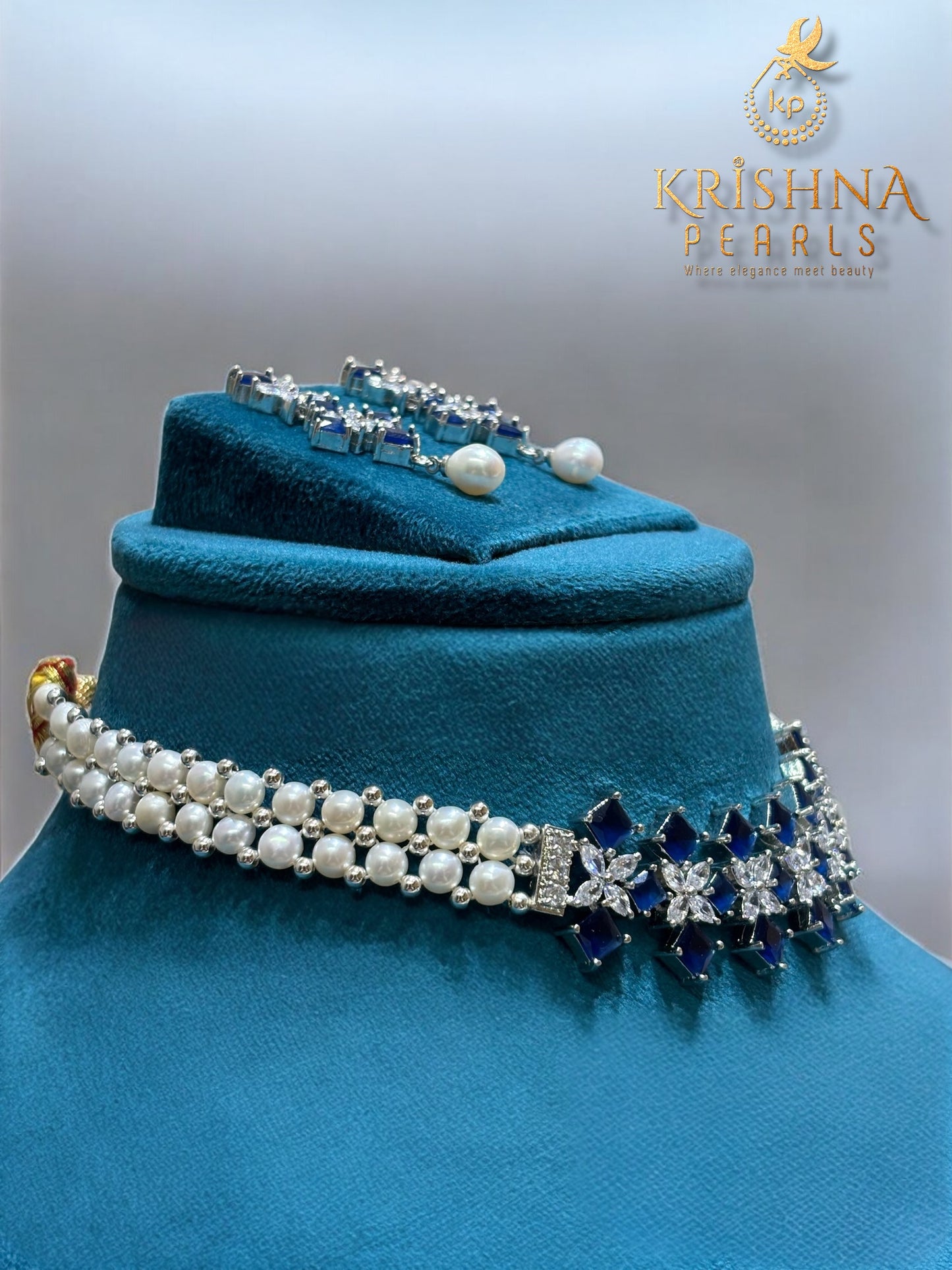 Sapphire Serenity Button Pearls Choker Set