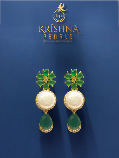 Emeralds Pearls Necklace Set