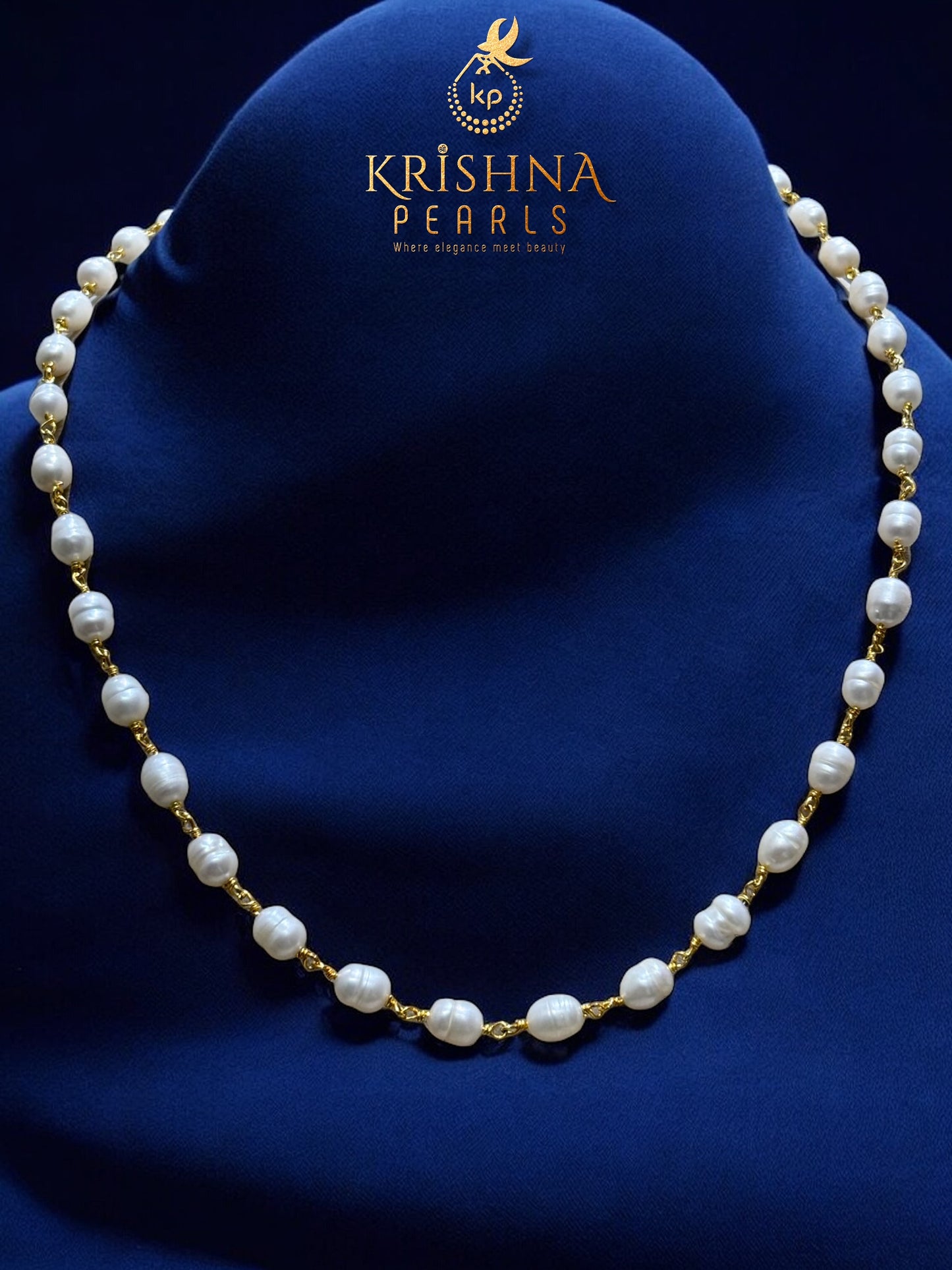 Classic Pearls Chain