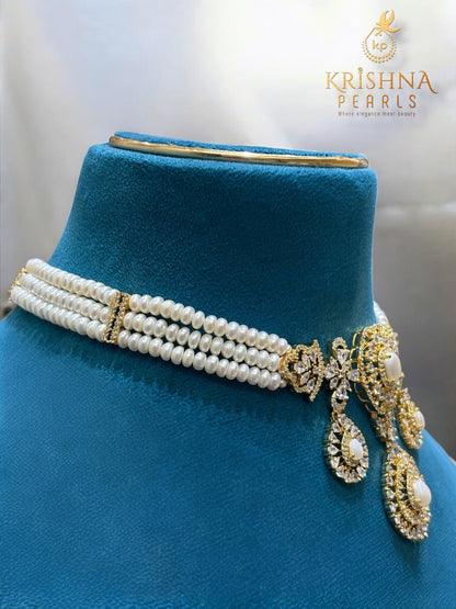 Luxurious Diamond Studded Pearls Choker Set