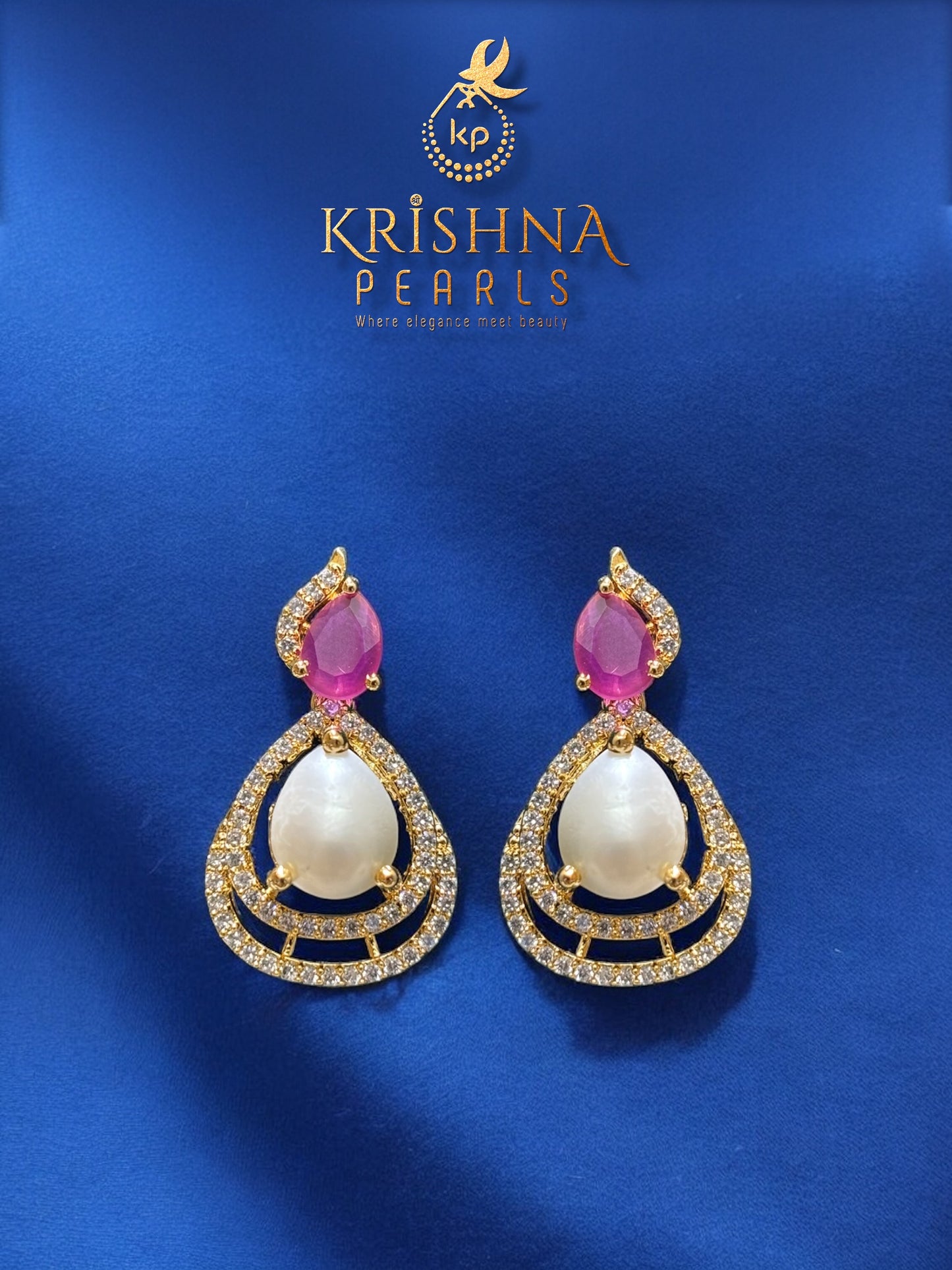 Royal Spectrum Pearl Teardrop Necklace Set