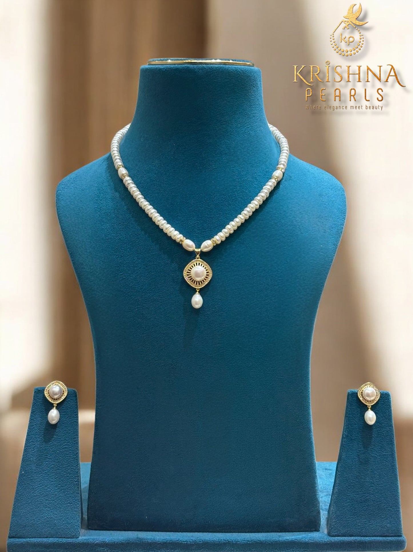 Golden Solar Pearl Harmony Necklace Set