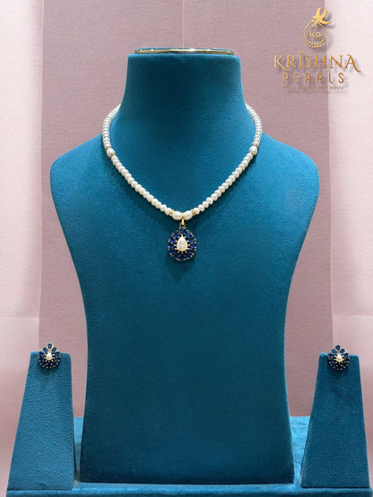 Azure Blue Floret With Pearls Necklace