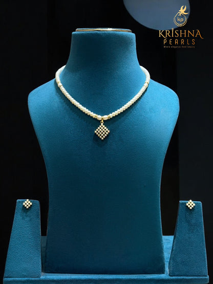 Diamond Cut Pearls Studded Pendent With Pearls Necklace Set