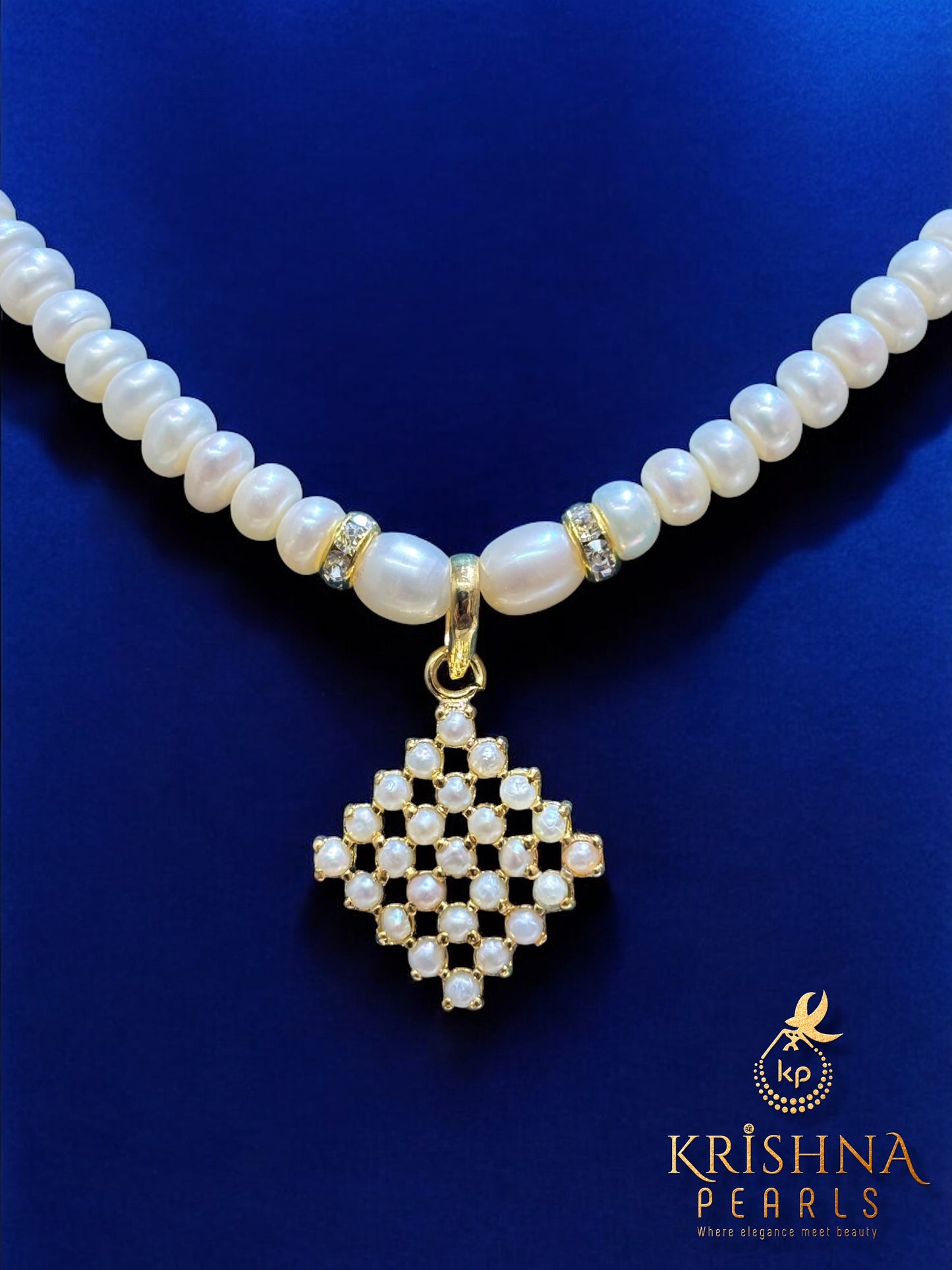 Diamond Cut Pearls Studded Pendent With Pearls Necklace Set