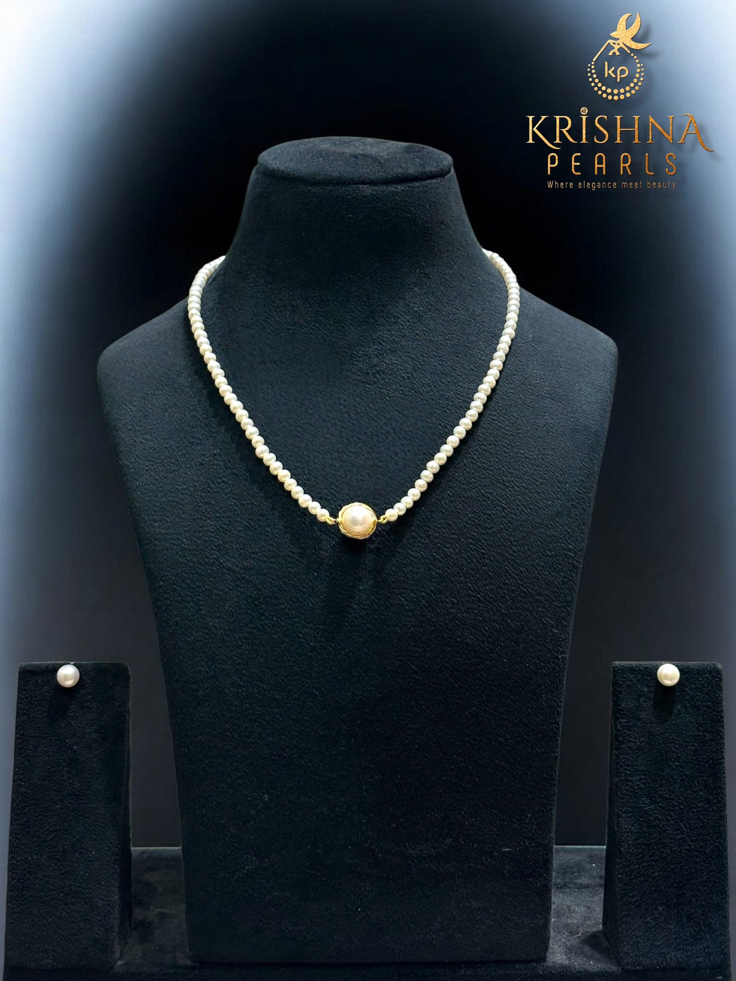 Small Round Pearls Necklace Set