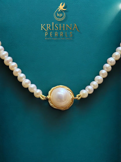 Small Round Pearls Necklace Set