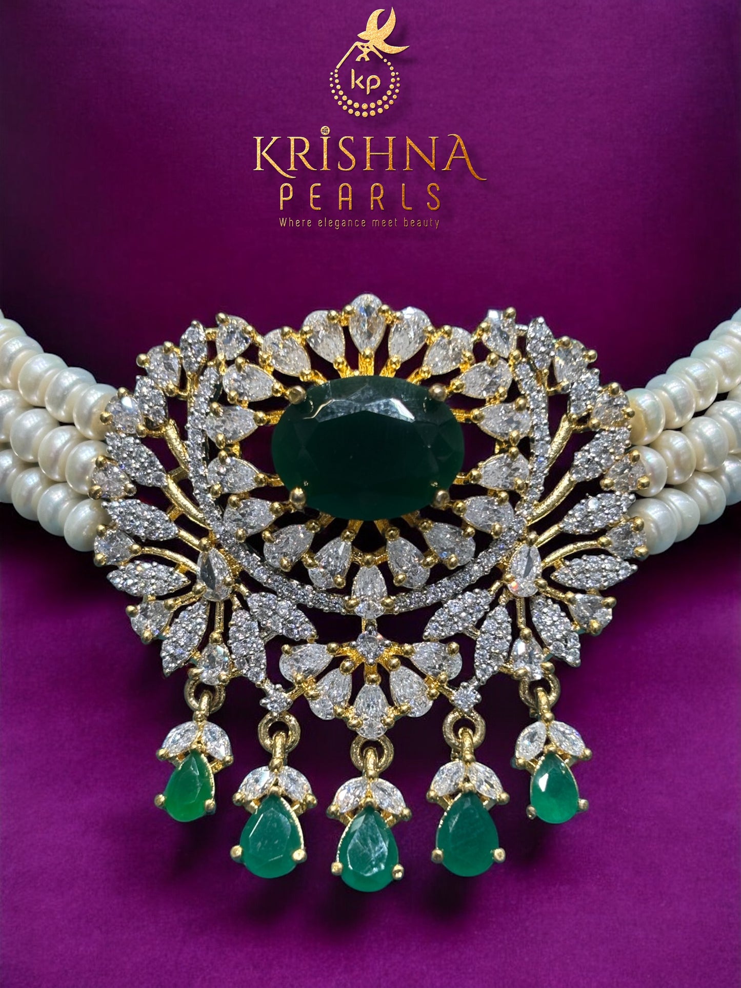 Beautiful Emerald Pendent With Small Size Pearls Three Line Choker Set