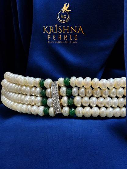 Emerald Bloom Pearls Choker Set