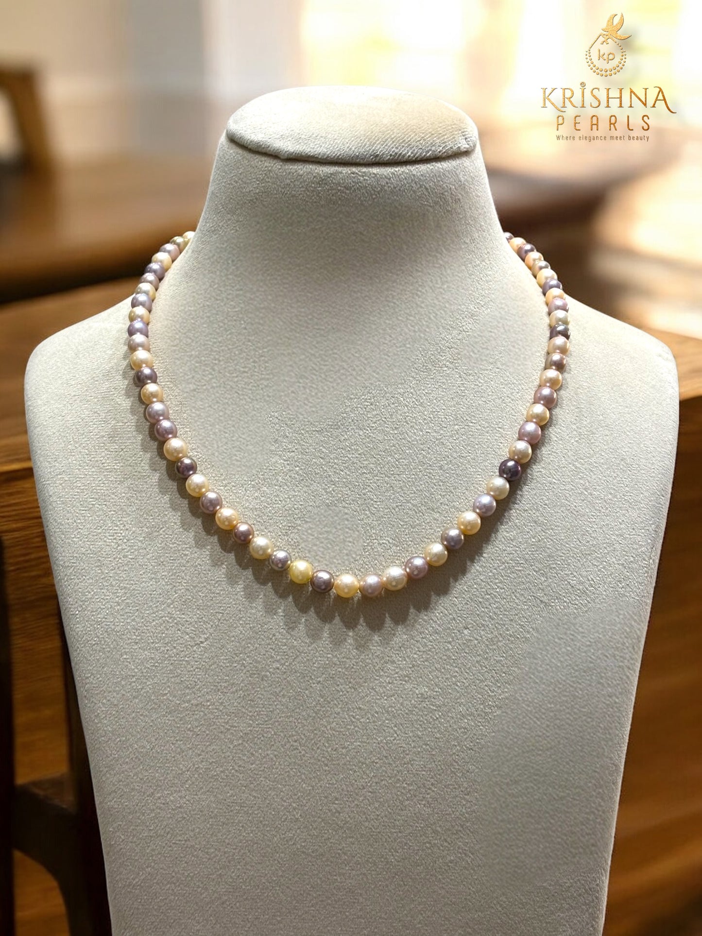 Round Pearls Multicolour Necklace