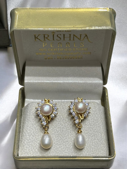 Designer White Pearl Hangings