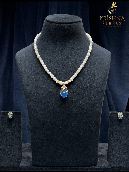 Simple Pearl Necklace Set