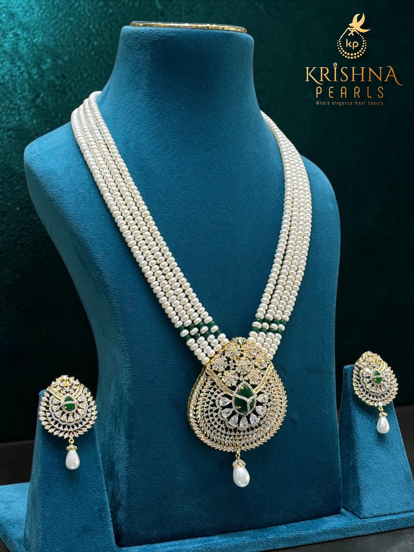 Mothers Day Special Four-Layered Pearl Necklace Set