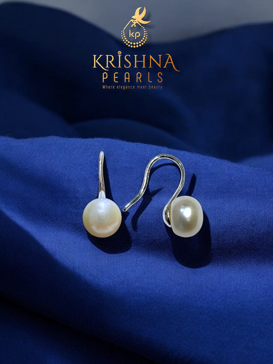 White Pearls Studs