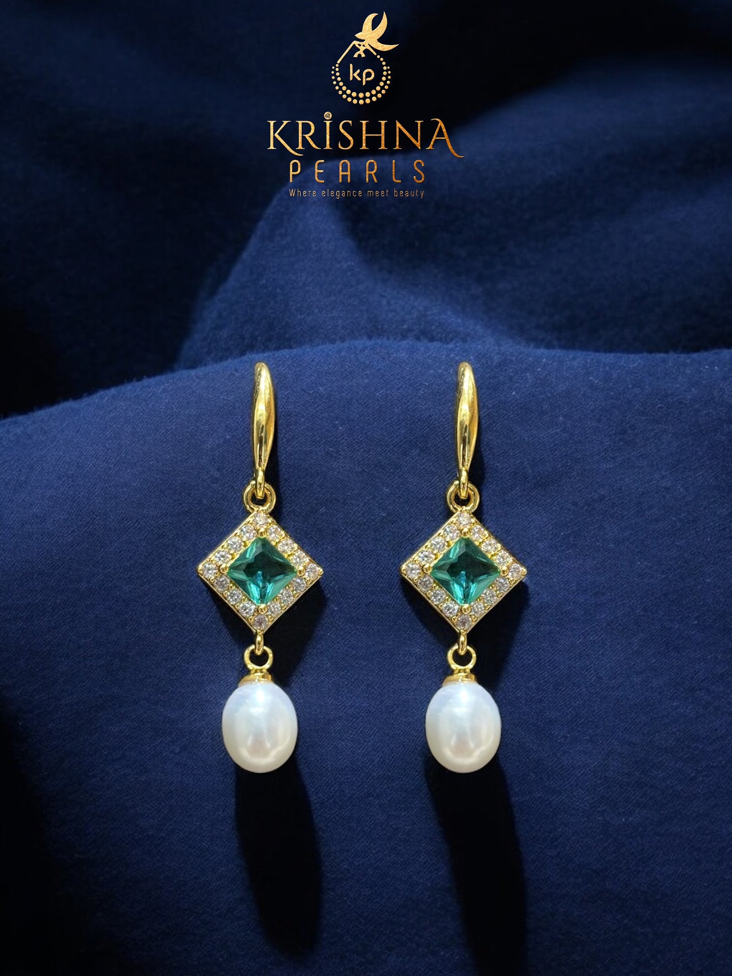 Elegant Emerald Studded Pearls Combo Set ( Single Line Pendent Set With Finger Ring )