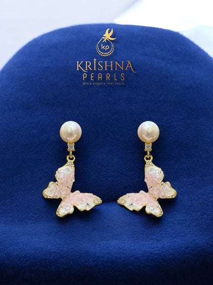 Single Layered Butterfly Pendent Set With Adjustable Finger Ring