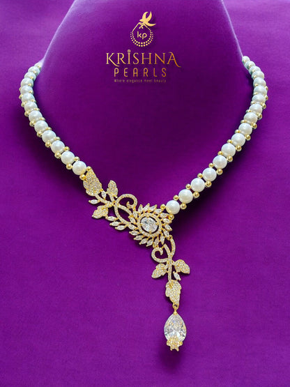 Button Pearl & Zircon Studded Necklace Set
