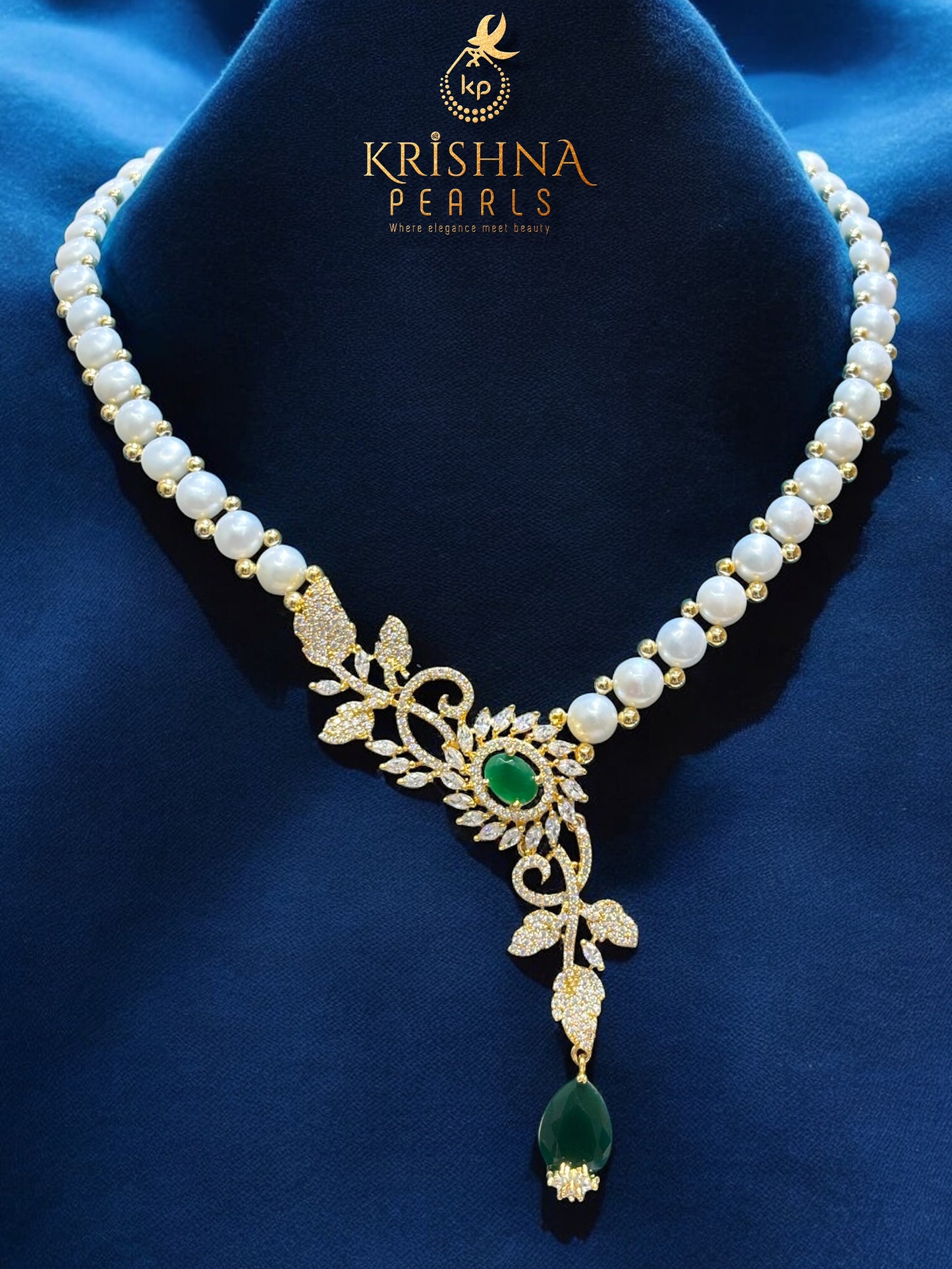 Elegant Button Pearl Studded Necklace Set
