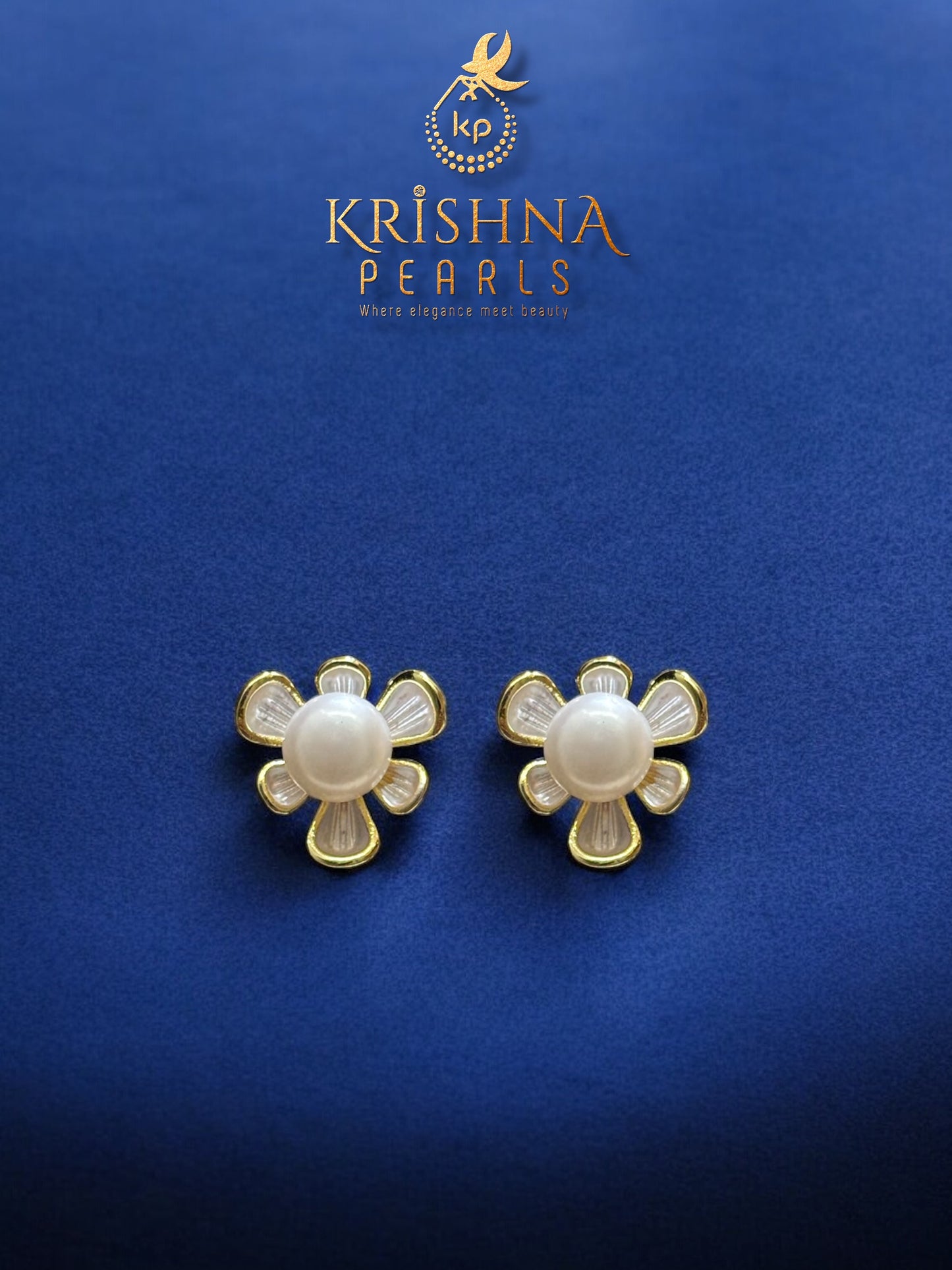 Beautiful Floral White Pearl Studded Pearls Combo Set ( Single Line Pendent Set With Finger Ring )