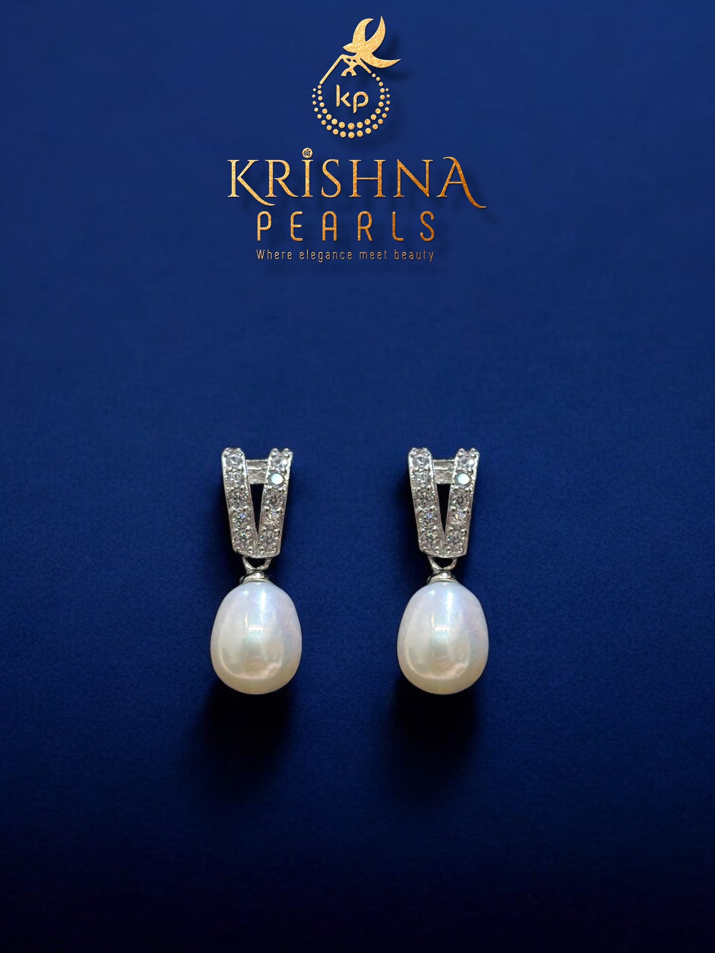 92.5 Silver Pearl Drop With Pearls Necklace Set