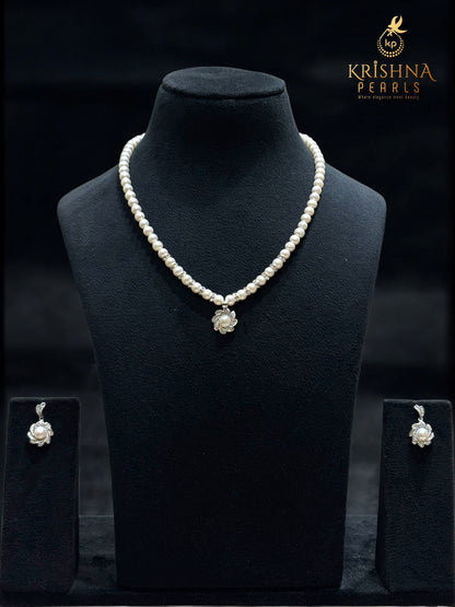 92.5 Silver Flora Pearl Studded Necklace Set