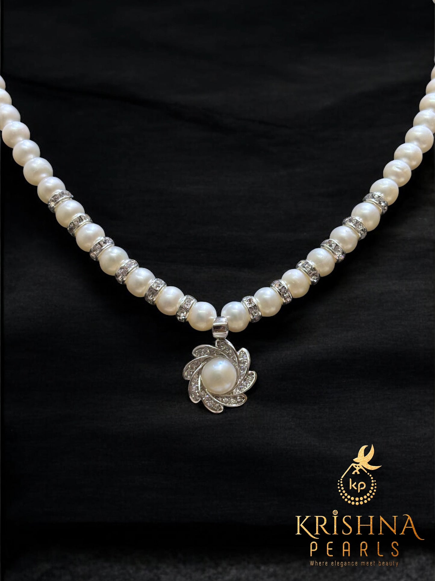92.5 Silver Flora Pearl Studded Necklace Set
