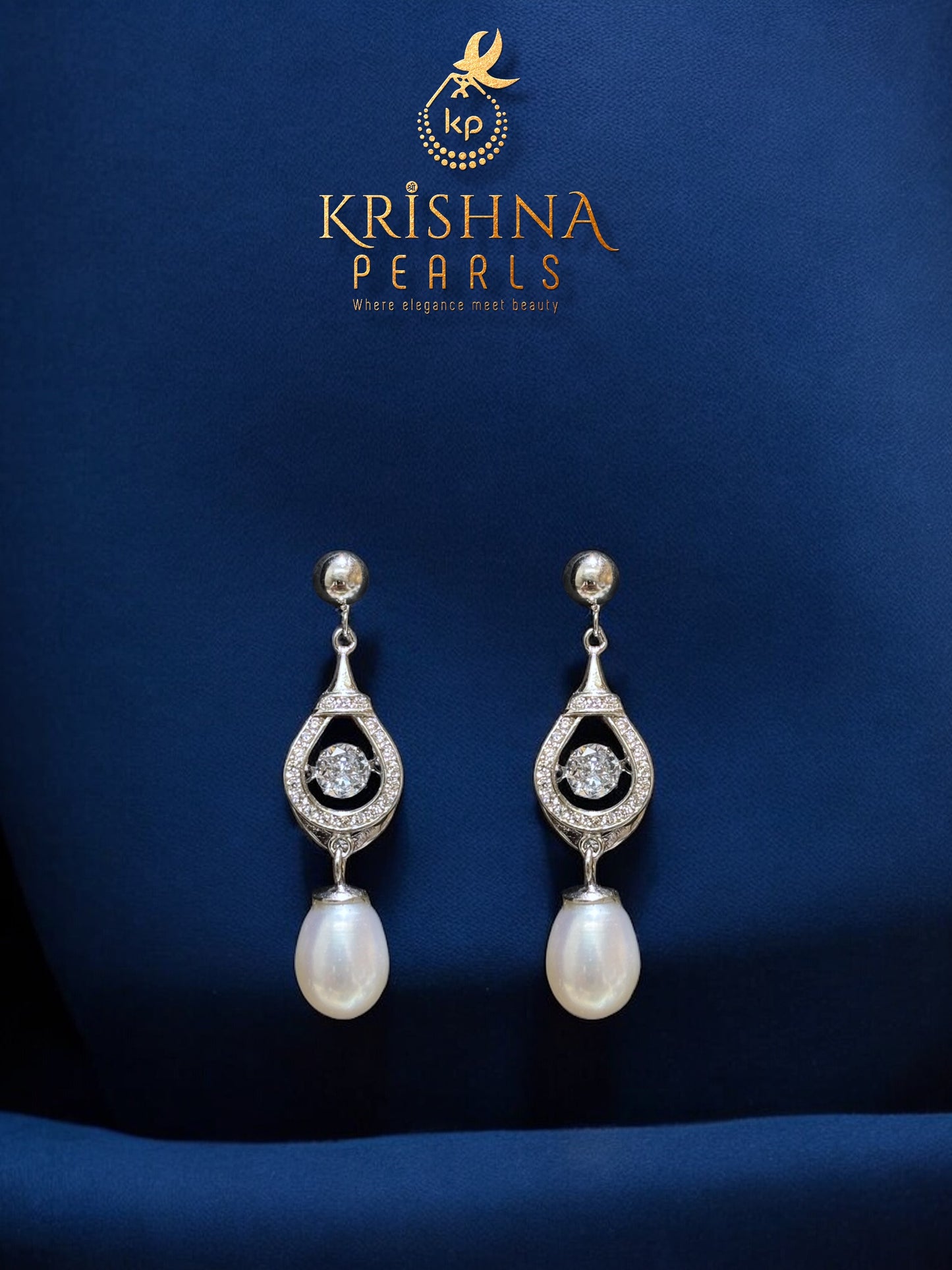 92.5 Silver Beautiful Pearl Earings