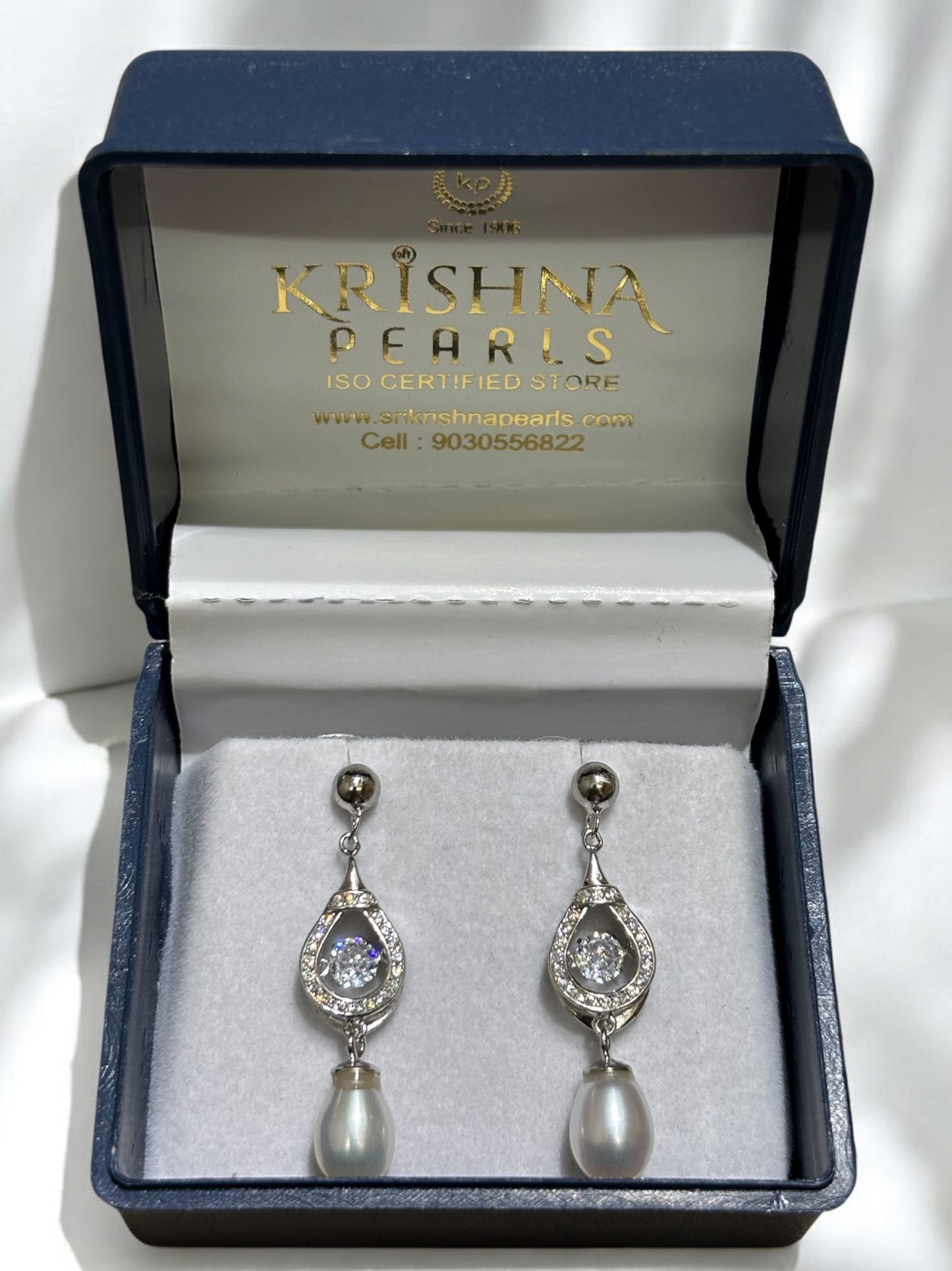 92.5 Silver Beautiful Pearl Earings