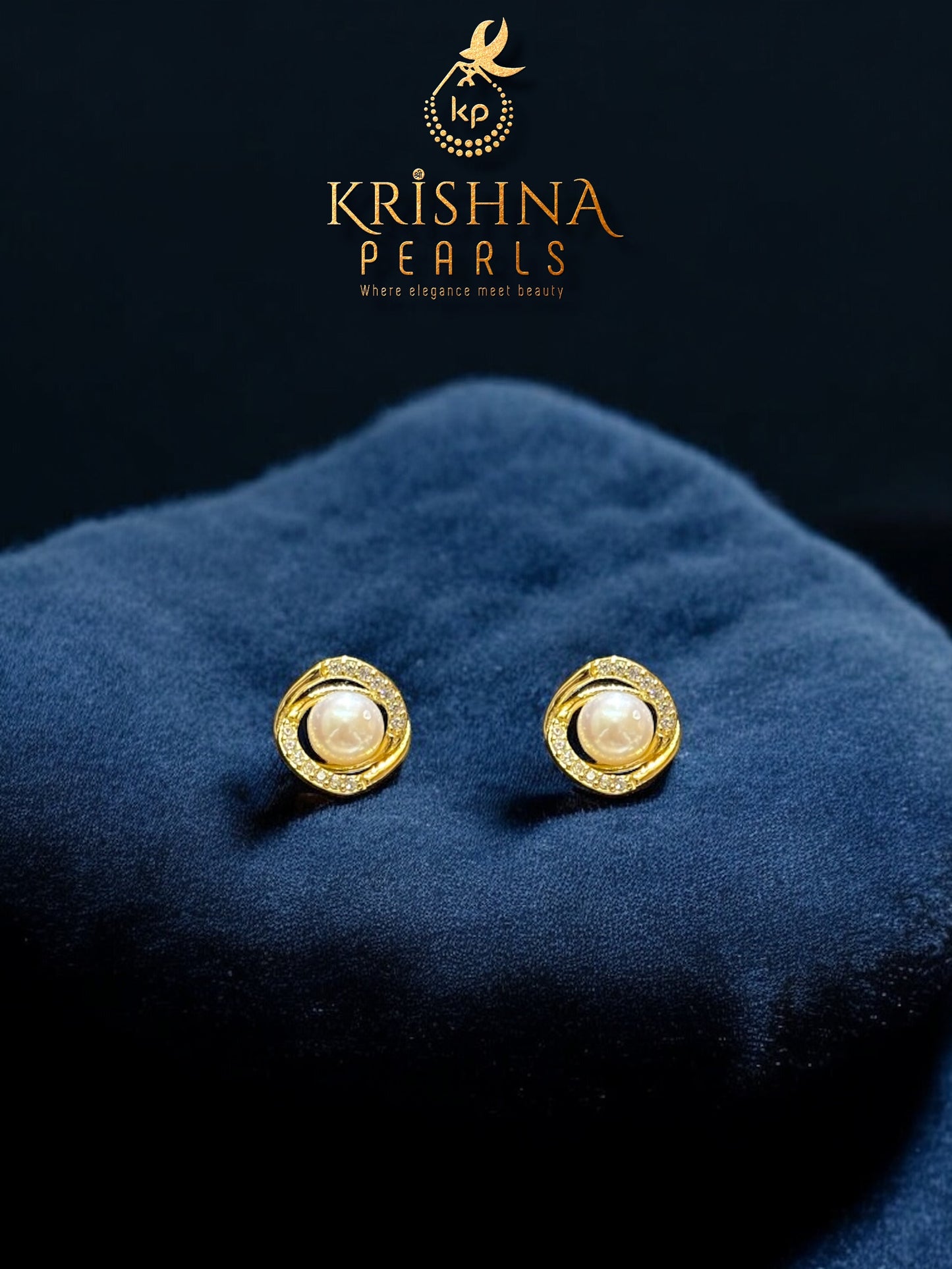 92.5 Silver Adorable Pearl Studded Earrings