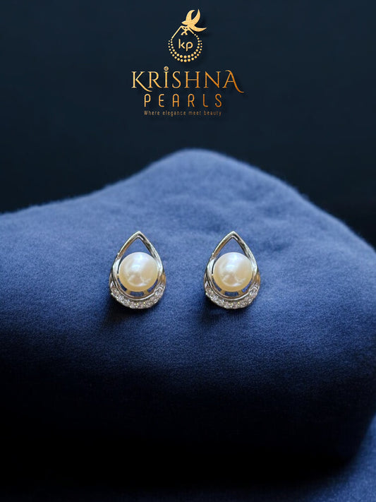 92.5 Silver Cute Pearl Studded Earings