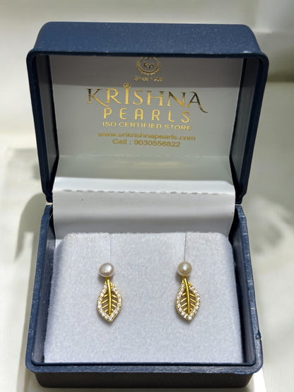 92.5 Silver Leaf Pearl Hangings
