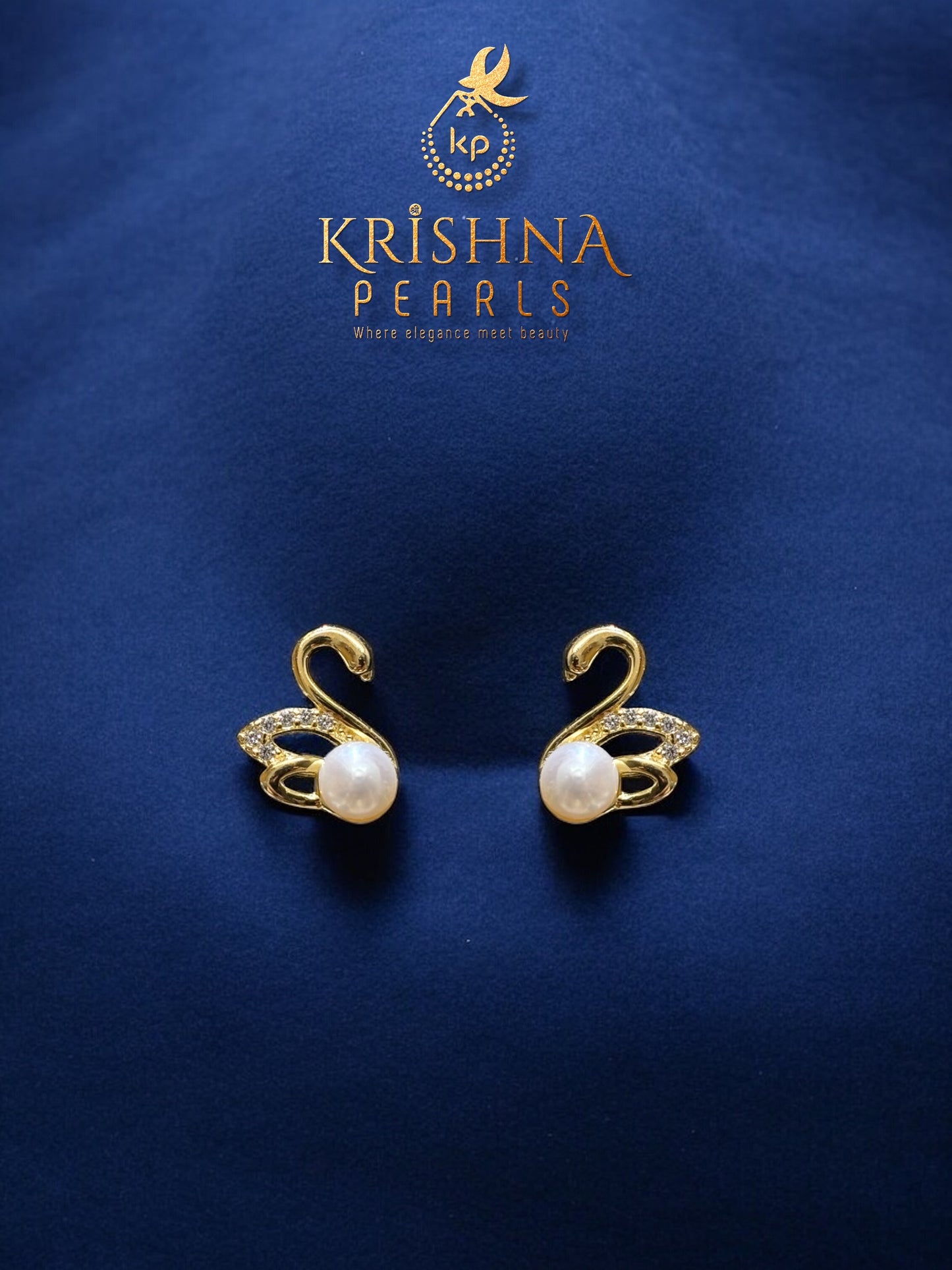 92.5 Pure Silver Majestic Swan Freshwater Pearl Studs