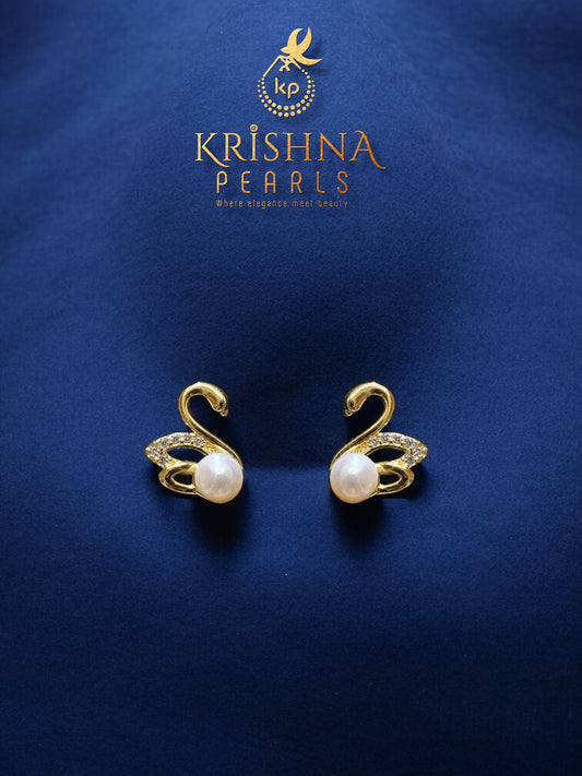 92.5 Pure Silver Majestic Swan Freshwater Pearl Studs