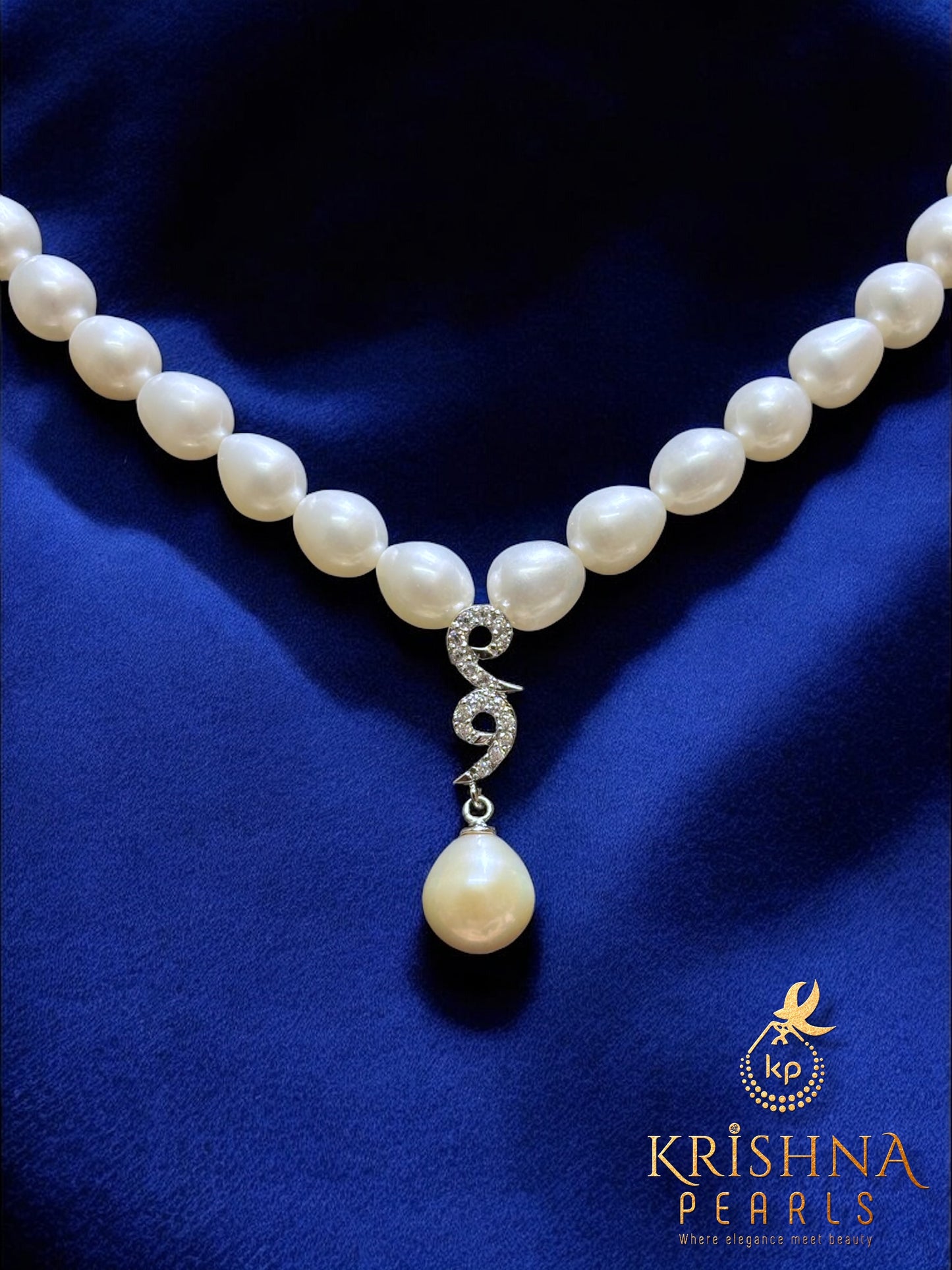 92.5 Silver Luminous Pearl Pendant