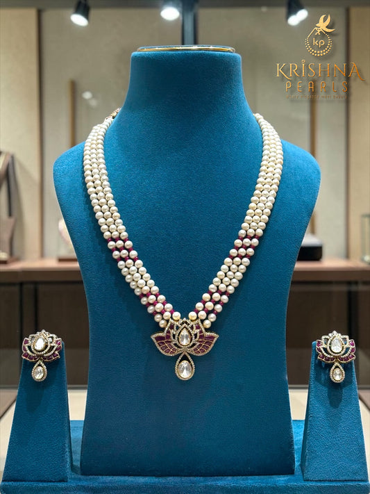 Sri Krishna Pearls Rajwada Lotus Bloom 92.5 Silver Pearls Necklace Set