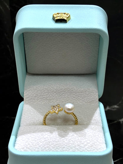 Adjustable Pearl Studded Finger Ring