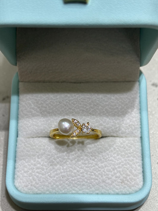 Cute CZ Bunny Pearl Studded Finger Ring
