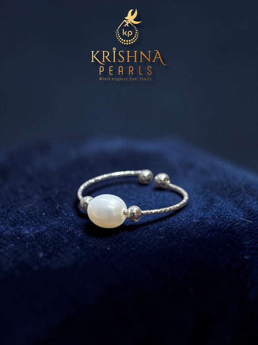 Cute Single Pearl Finger Ring Adjustable