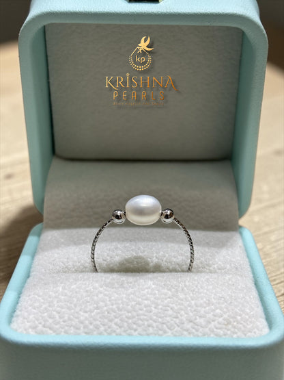 Pearl Finger Ring Adjustable Size
