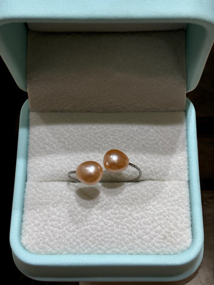 Two Pearl Adjustable Finger Ring