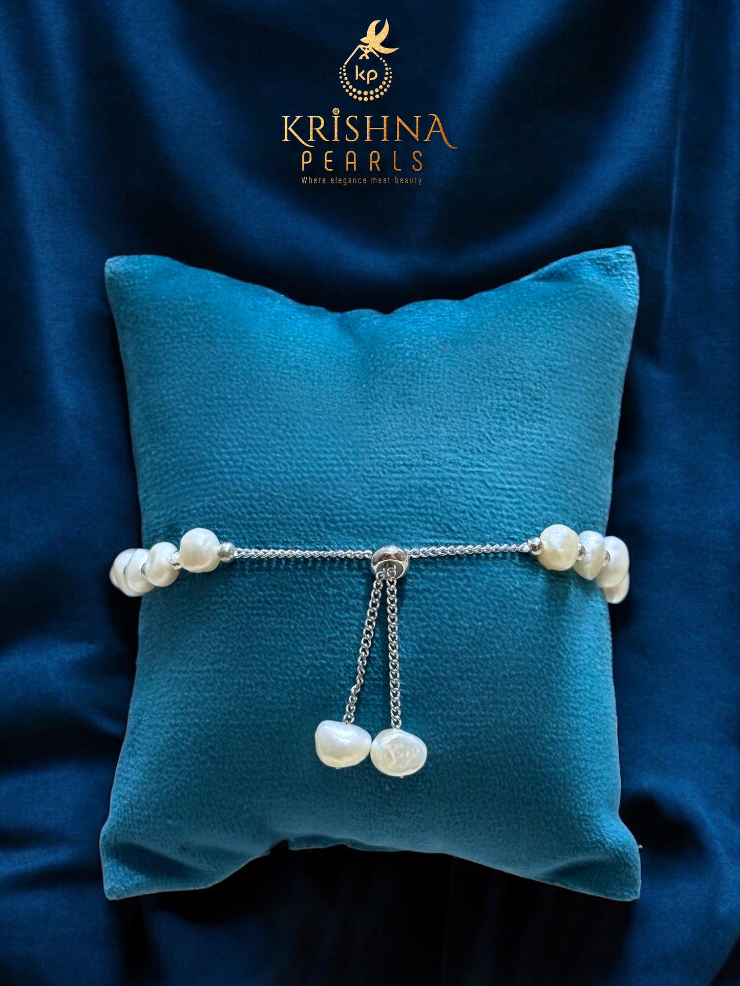 Beautiful White Baroque Pearls Bracelet