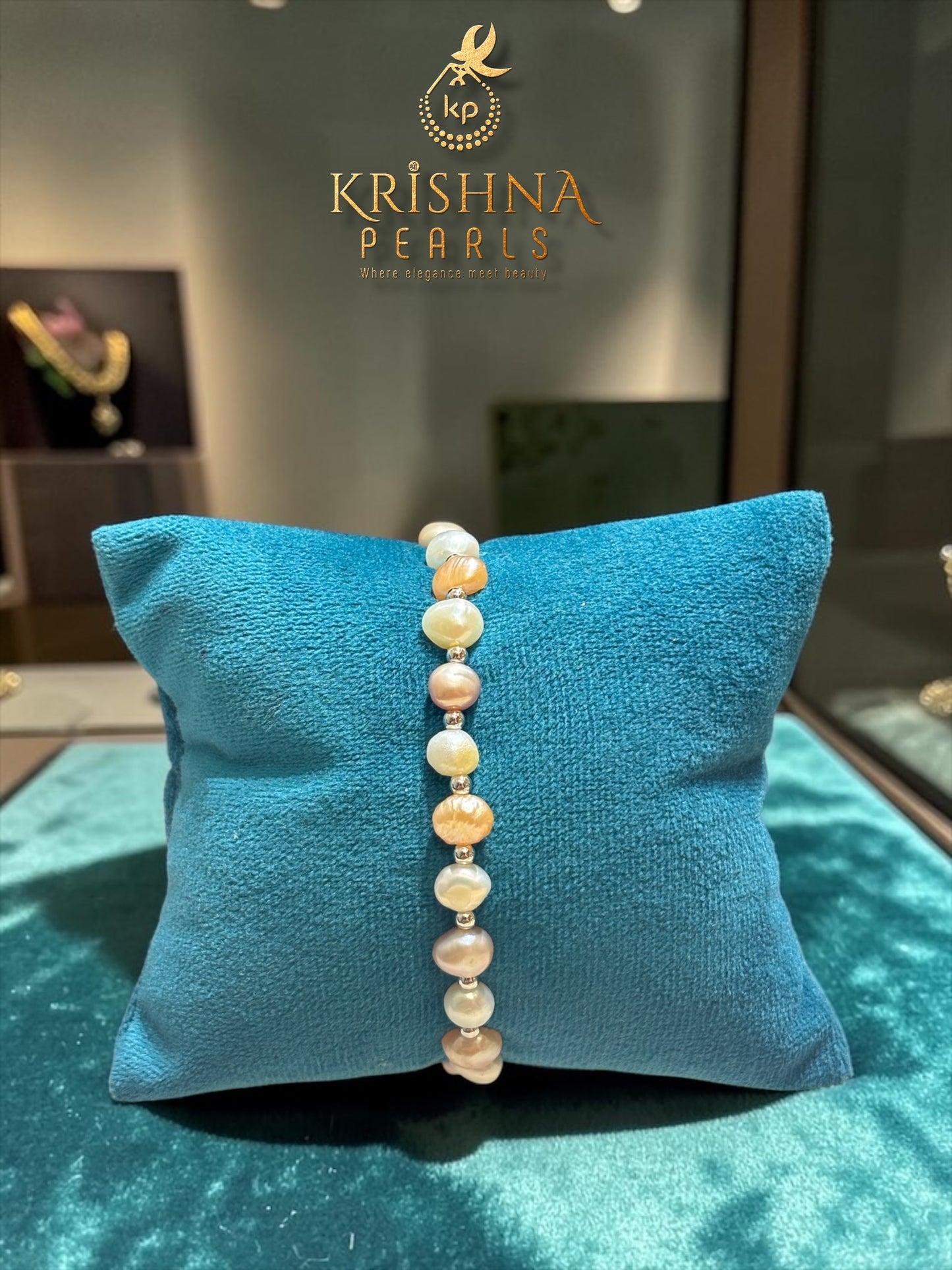 Beautiful White,Pink & Peach Baroque Pearls Bracelet