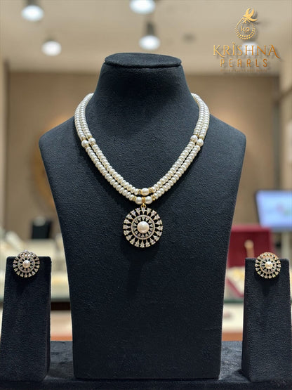Exclusive Pearls Double Layer Necklace Set