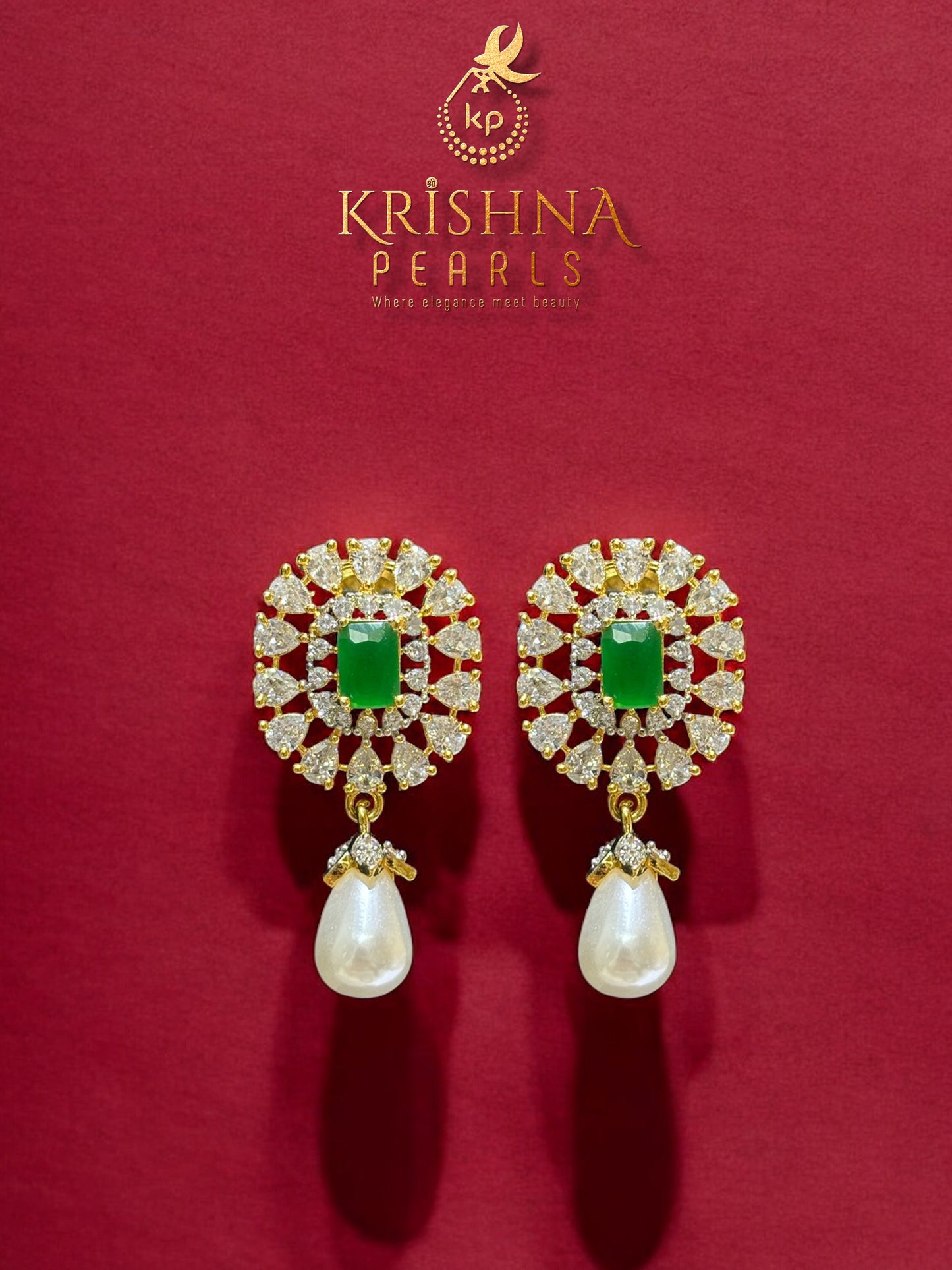 Designer Emerald & Pearl Drop Pendent Set