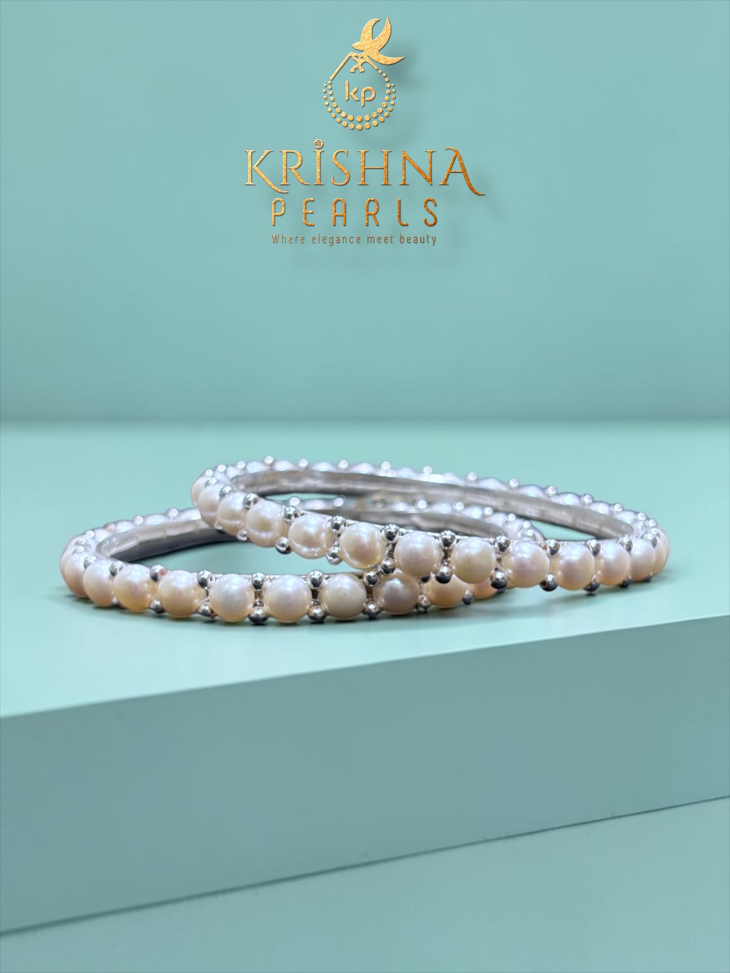 Button Pearls Bangles