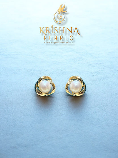 92.5 Silver Post Pin Pearl Studds
