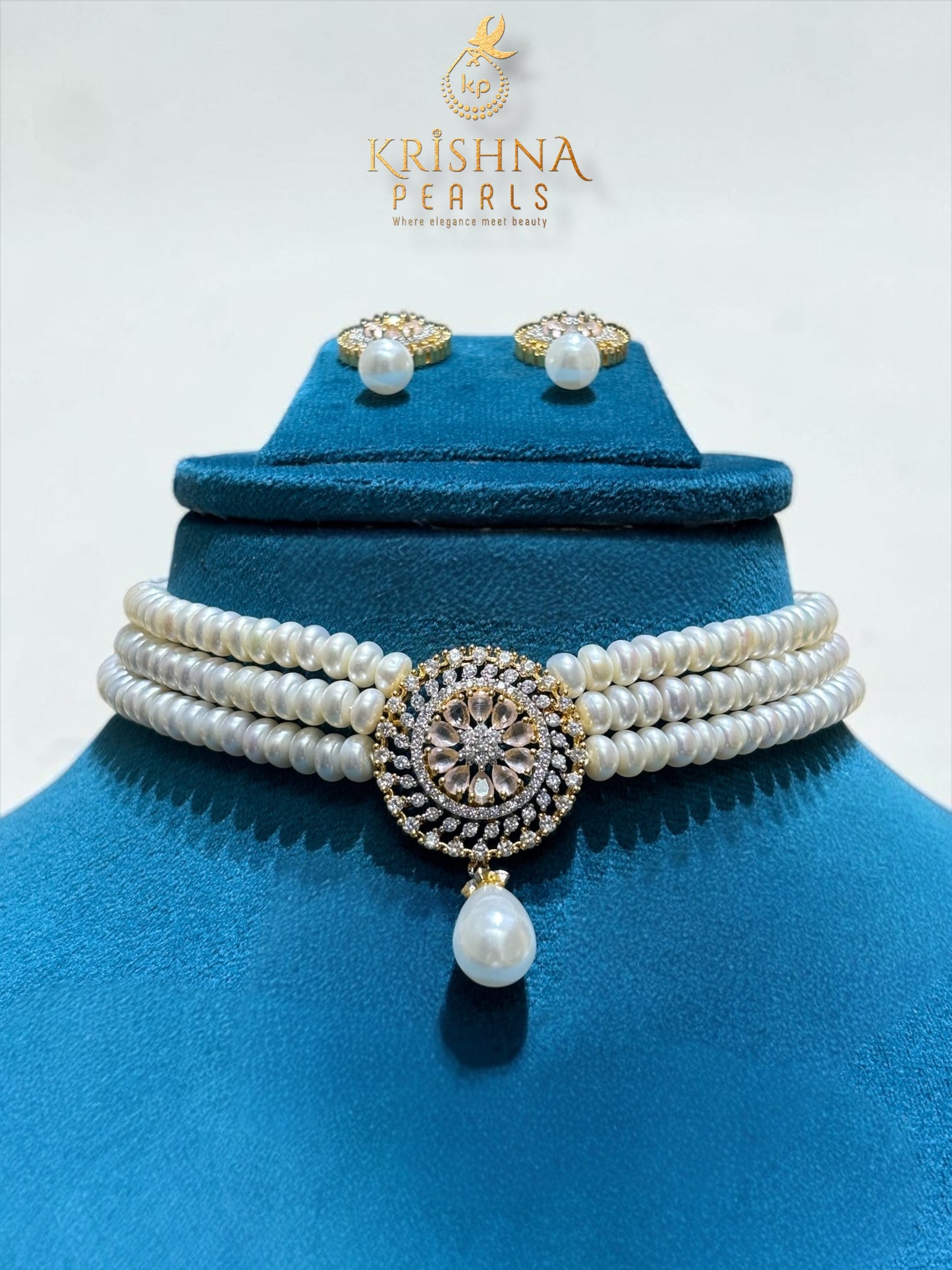Real Pearls Three Layers Rose Quartz Choker Set